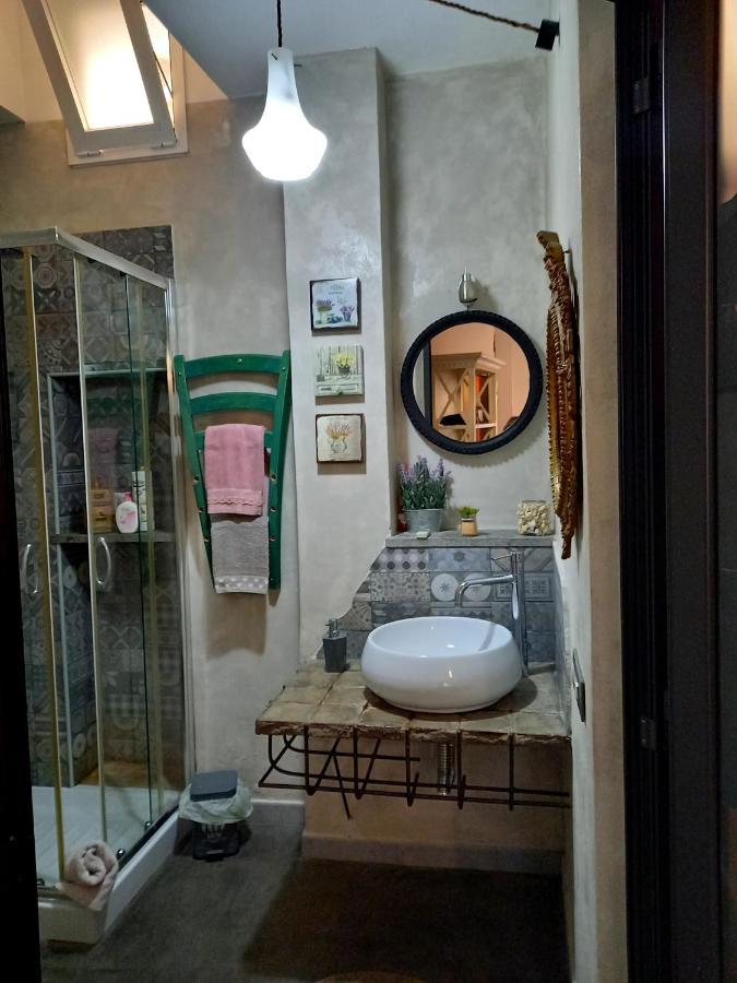 Art Deco Center Near The Beach! Apartamento Terracina